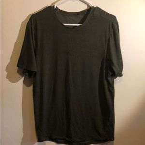 Lulu green tee